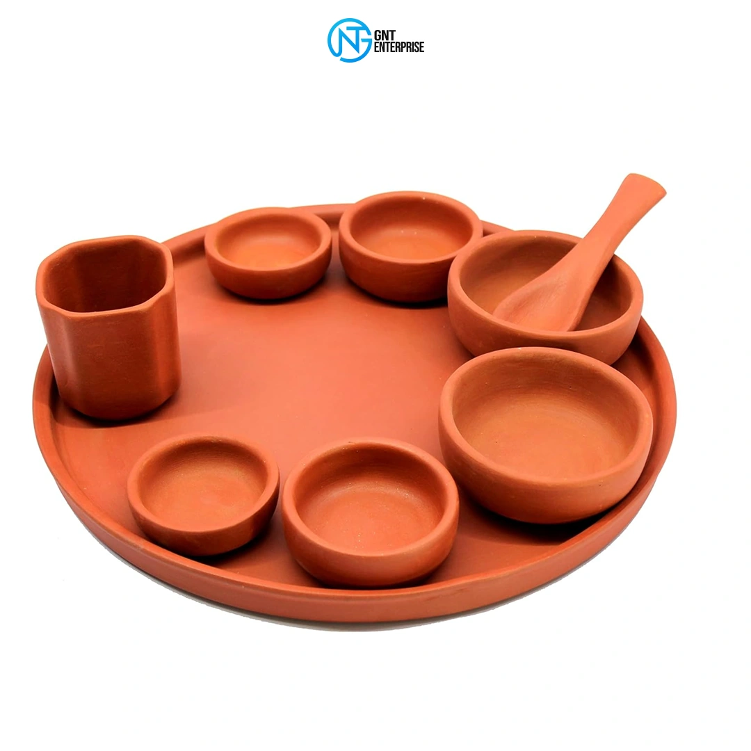 Clay dishes 1